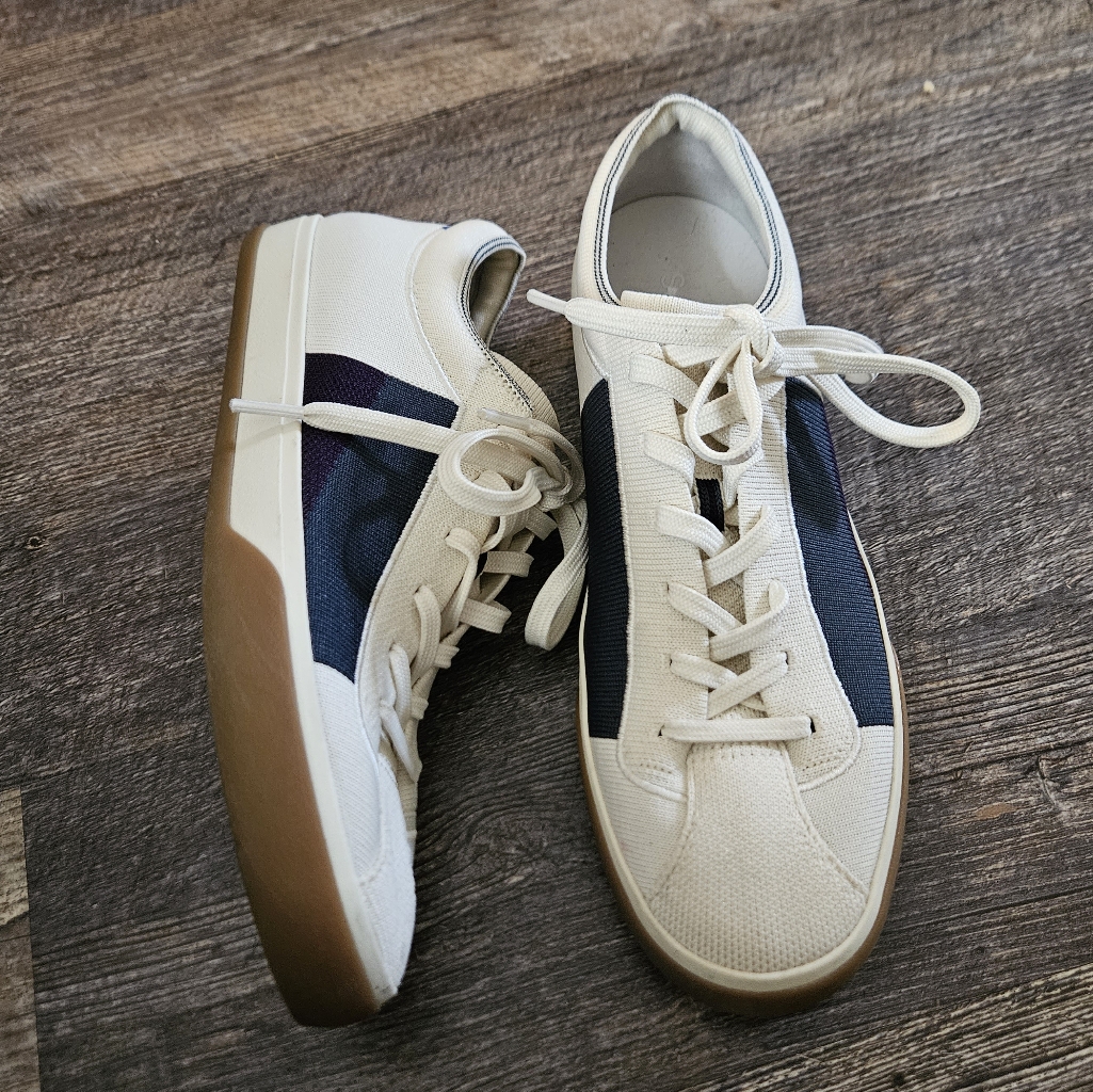 Rothys Blackberry Sneakers